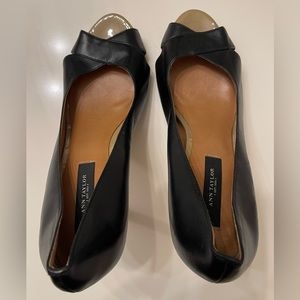 Ann Taylor Size 8 Black and Tan High heels